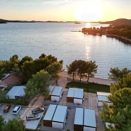 度假居 Mobile House Kamp Kerido *